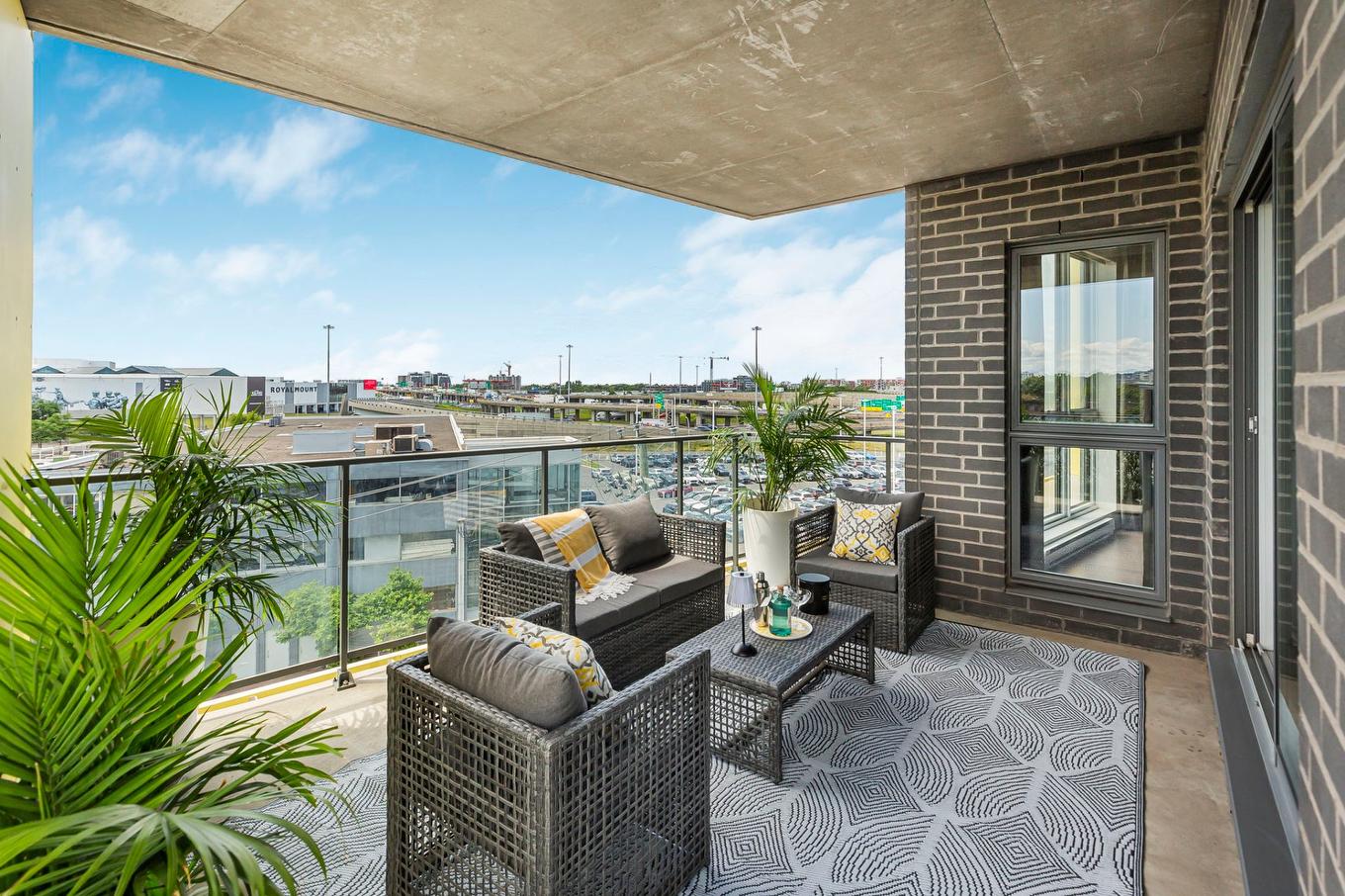 Patio - 511-2335 Ch. Manella, Mont-Royal, QC - Outdoor With Exterior