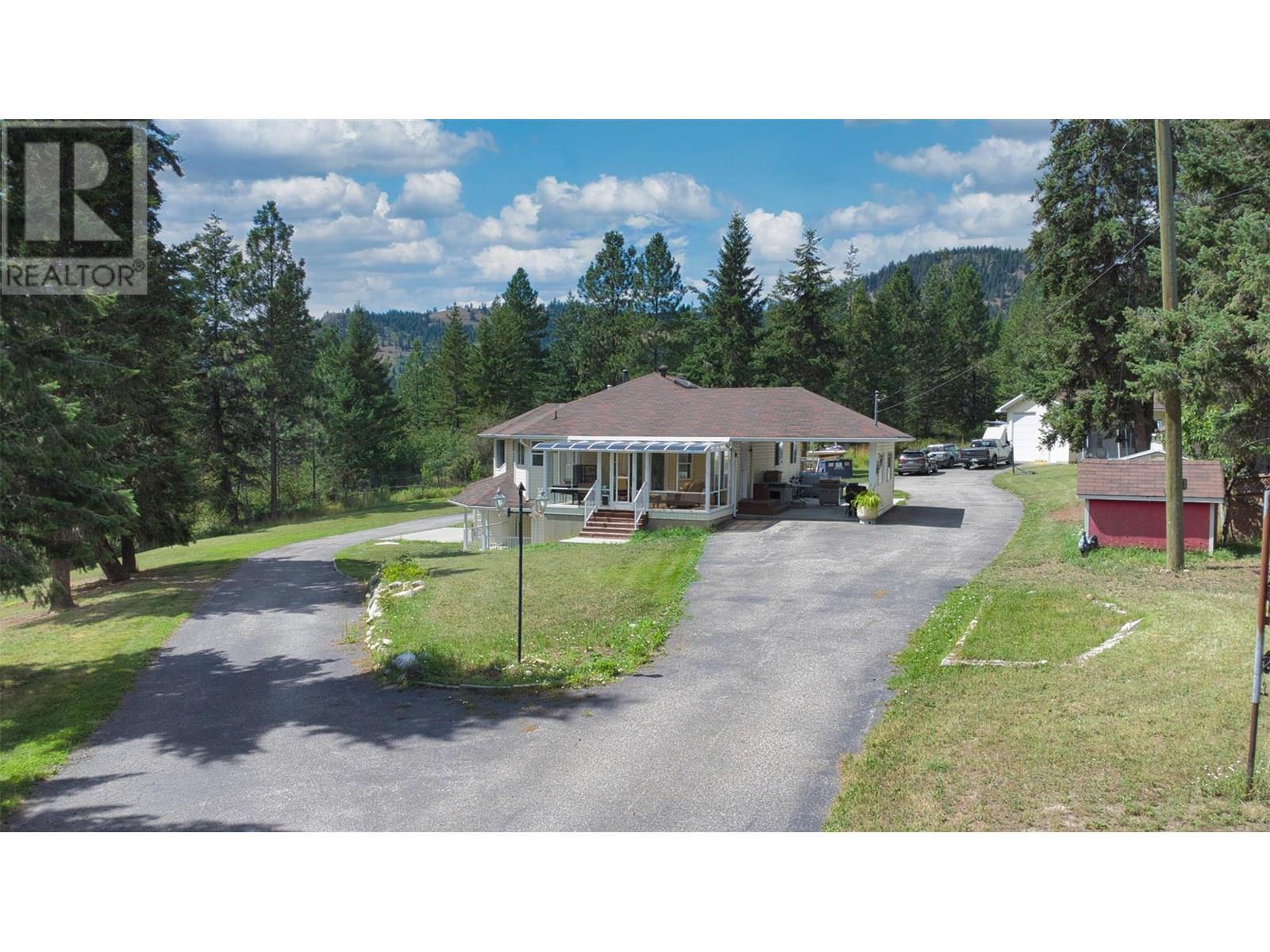90 Mcinnes Road, Lumby, BC - Outdoor