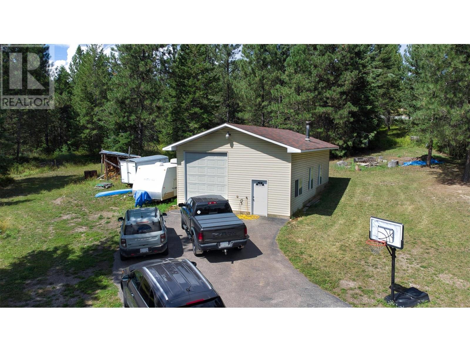 90 Mcinnes Road, Lumby, BC - Outdoor