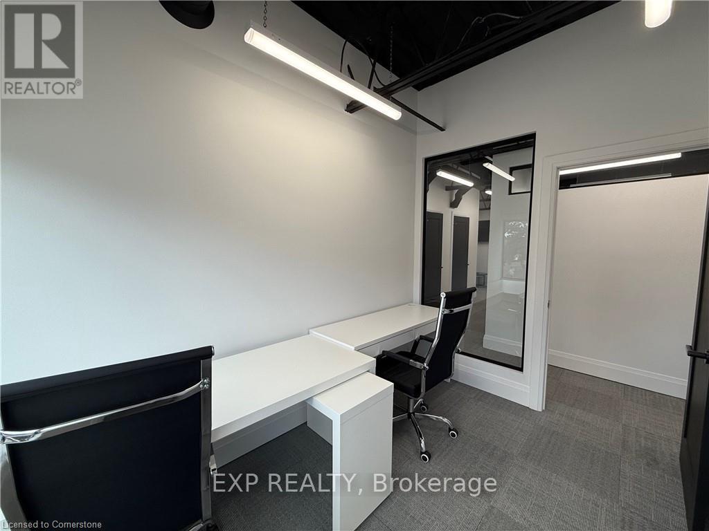 156 Parkdale Avenue N, Hamilton, ON