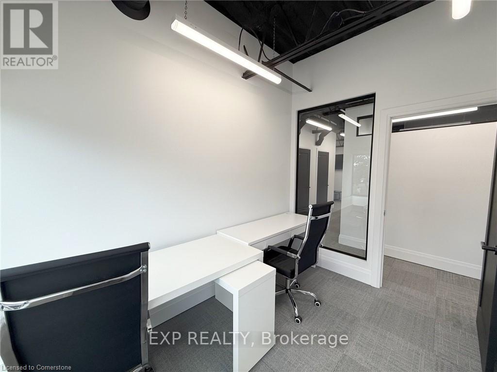 156 Parkdale Avenue N, Hamilton, ON