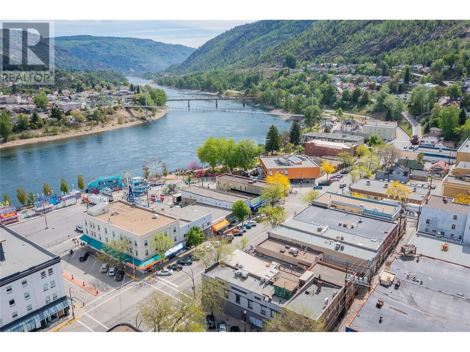 1410 Bay Avenue, Trail, BC