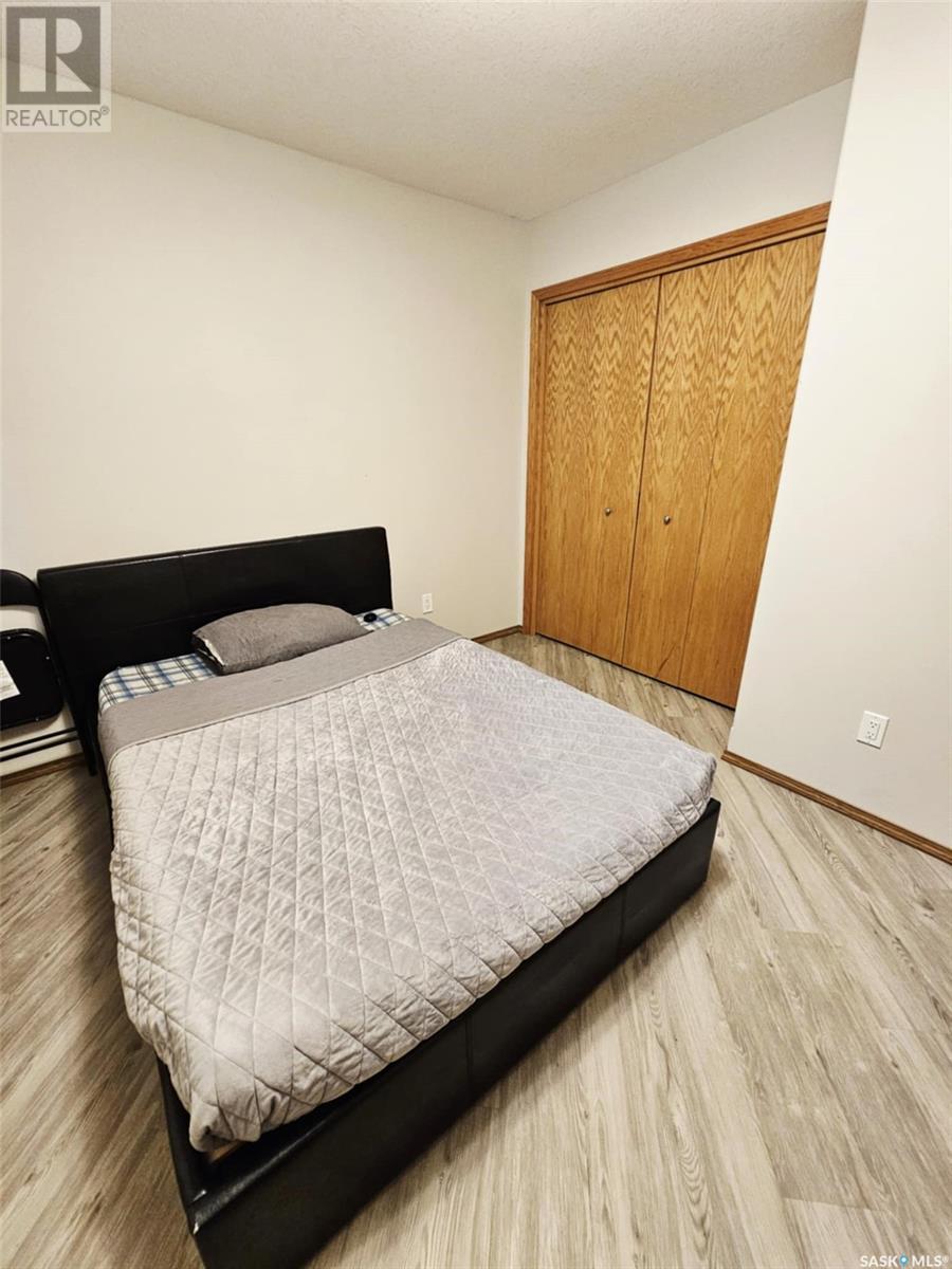 1122 Borden Drive, Esterhazy, SK - Indoor Photo Showing Bedroom