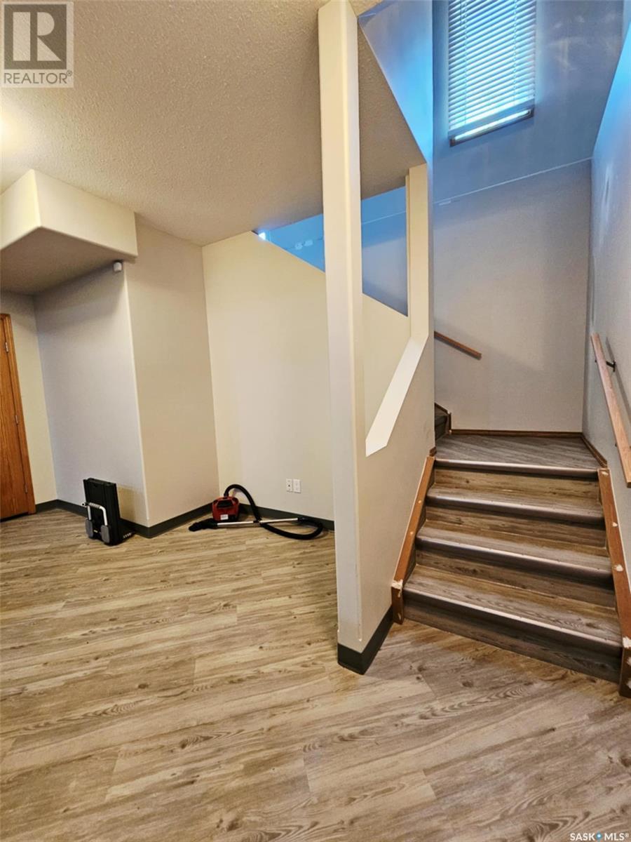 1122 Borden Drive, Esterhazy, SK - Indoor Photo Showing Other Room