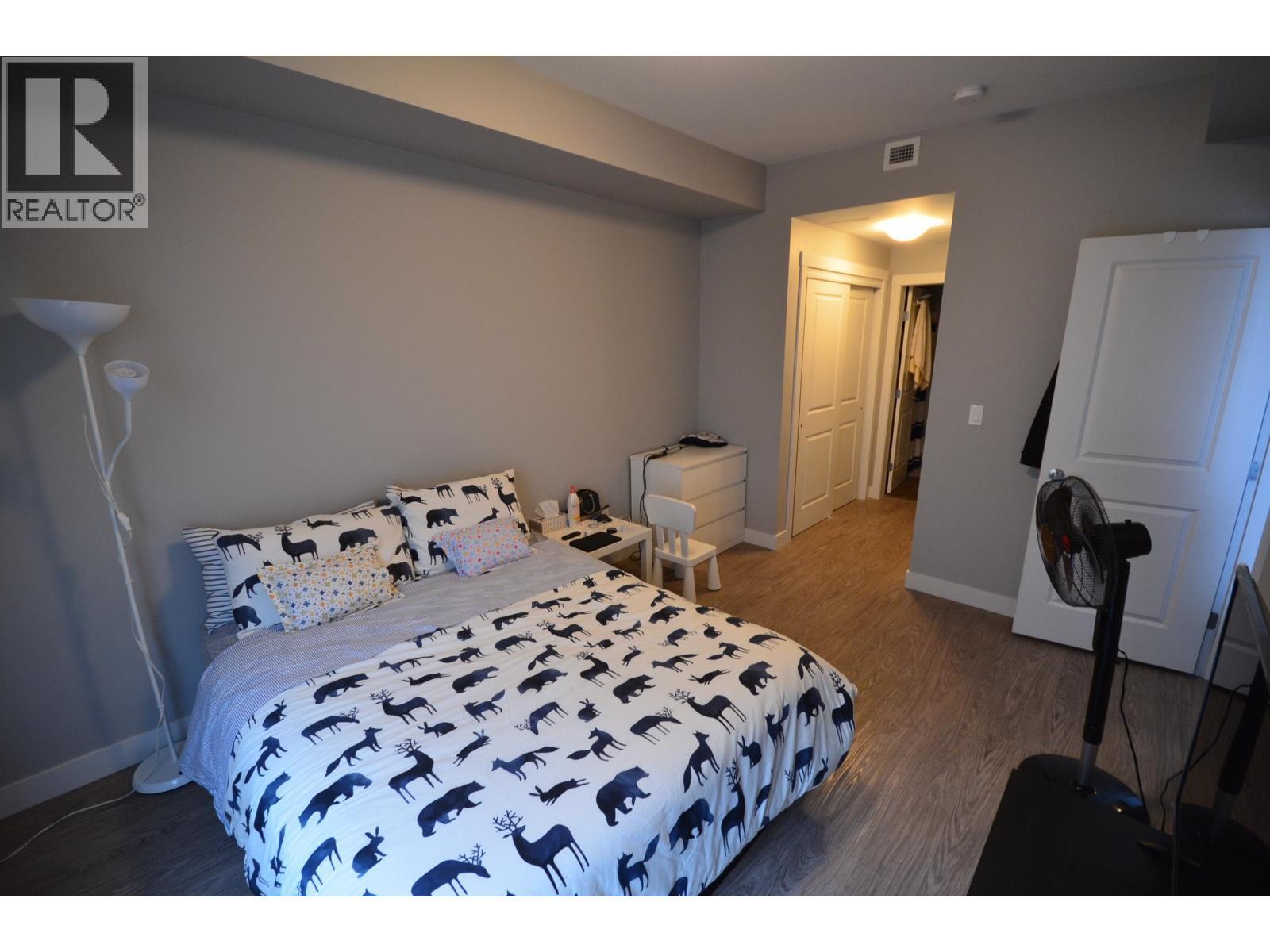 406 10307 112 Street, Fort St. John, BC - Indoor Photo Showing Bedroom