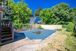 Unopened vinyl pool -