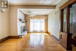 Spacious living room -