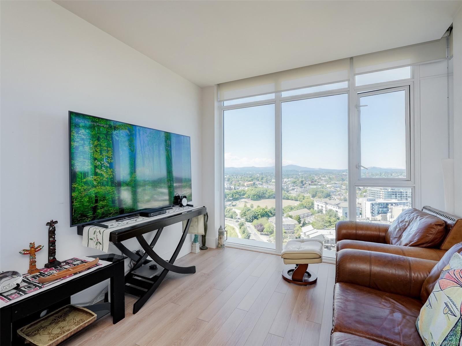 1705-83 Saghalie Rd, Victoria, BC - Indoor Photo Showing Other Room