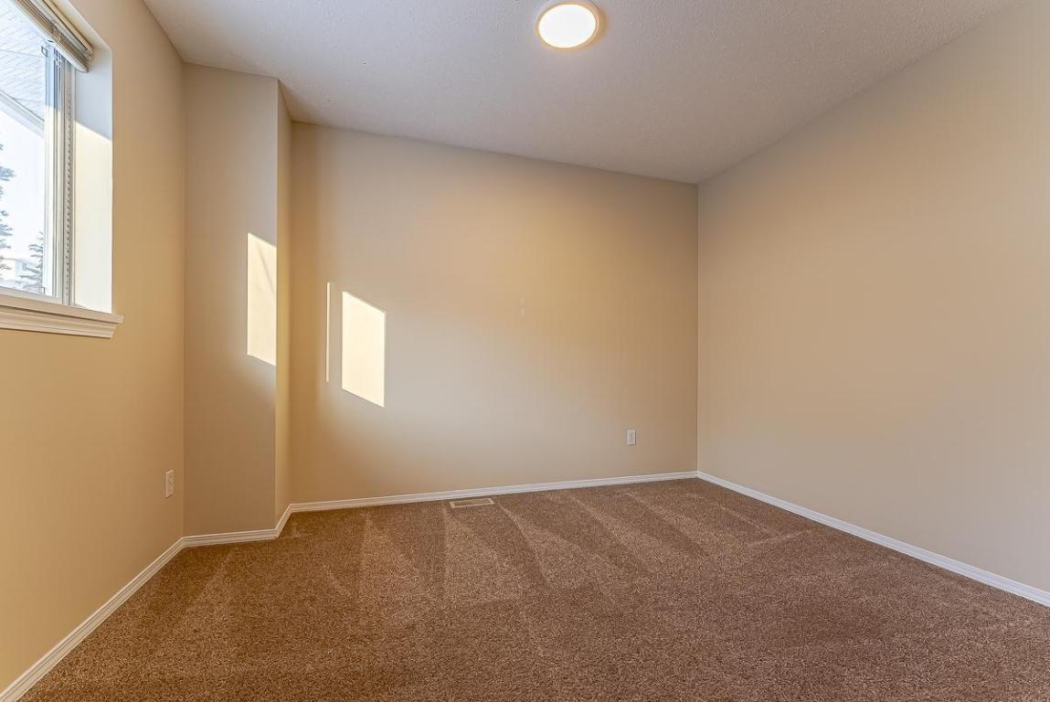 20-1920 Hugh Allan Drive, Kamloops, BC - Indoor Photo Showing Other Room