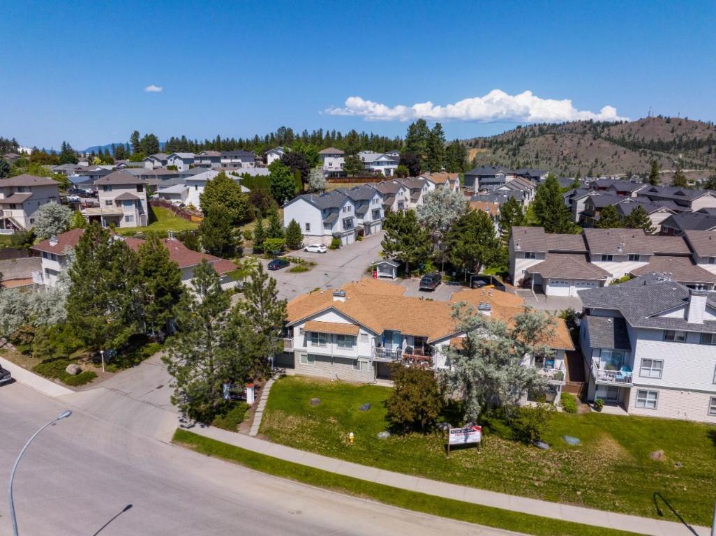 20-1920 Hugh Allan Drive, Kamloops, BC - Outdoor With View