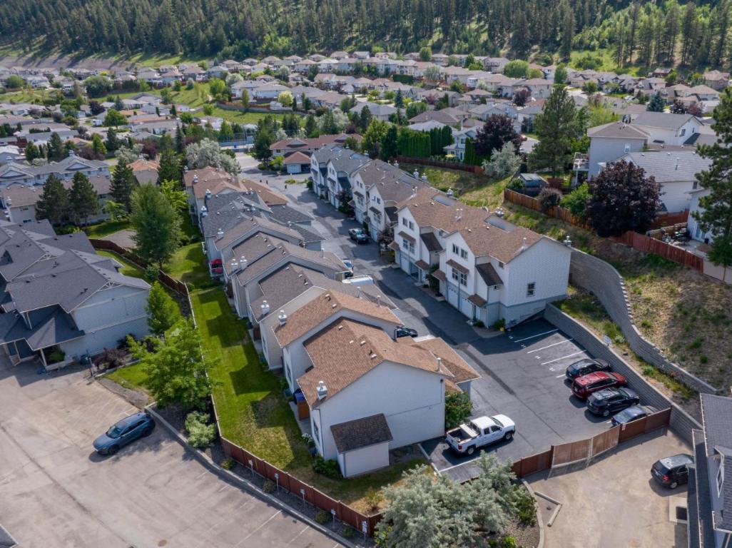 20-1920 Hugh Allan Drive, Kamloops, BC - Outdoor With View