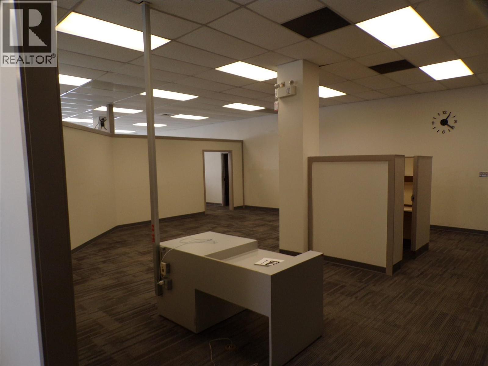 10124 10 Street, Dawson Creek, BC