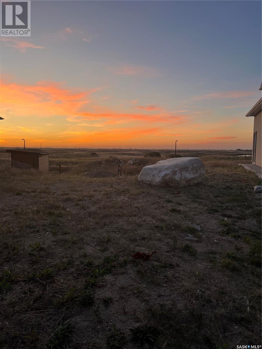 647 Bolstad Turn, Saskatoon, SK