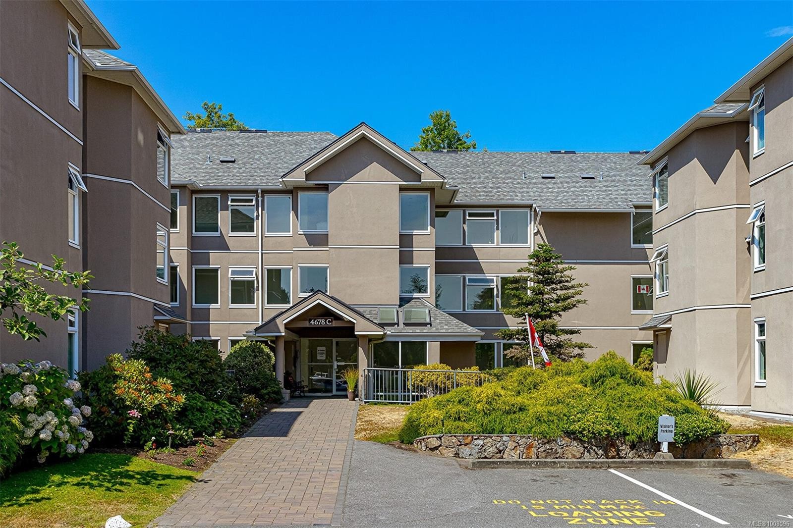 303C-4678 Elk Lake Dr, Saanich, BC - Outdoor With Facade