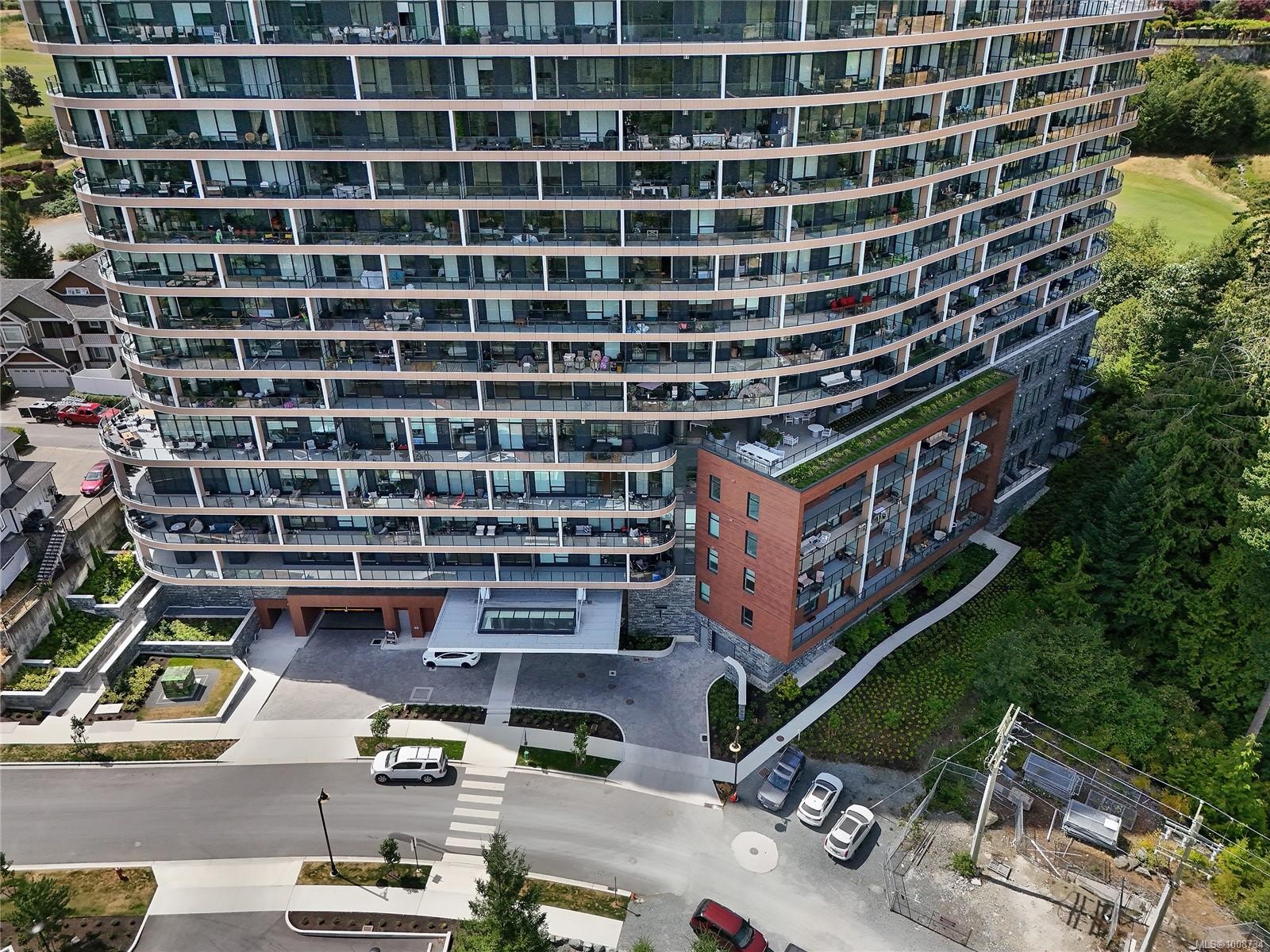 808-2000 Hannington Rd, Langford, BC - Outdoor With View