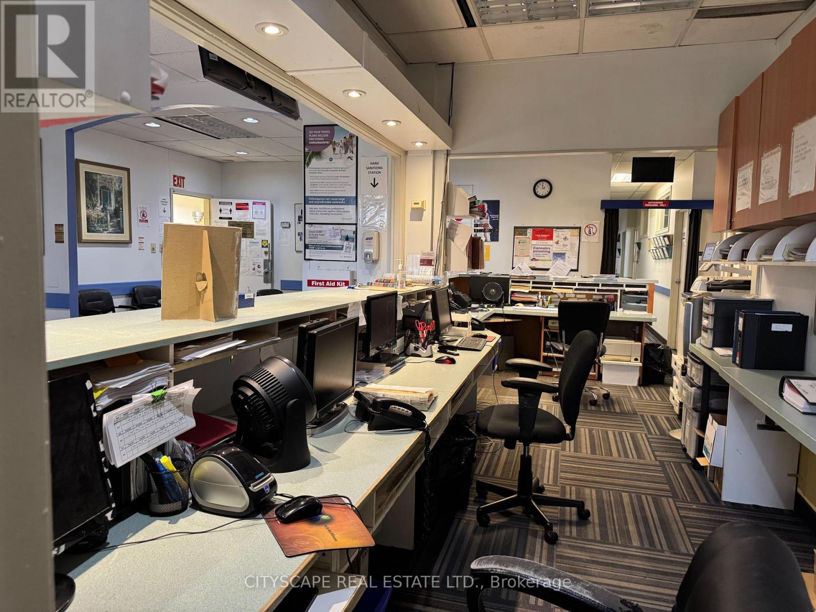 15-16 - 4002 Sheppard Avenue, Toronto, ON