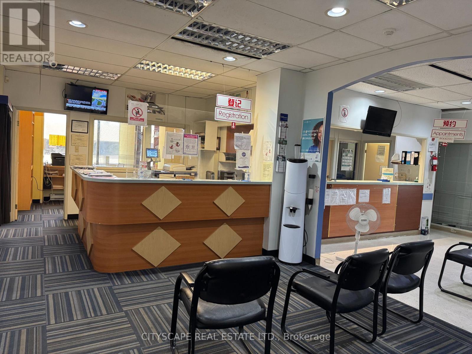 15-16 - 4002 Sheppard Avenue, Toronto, ON