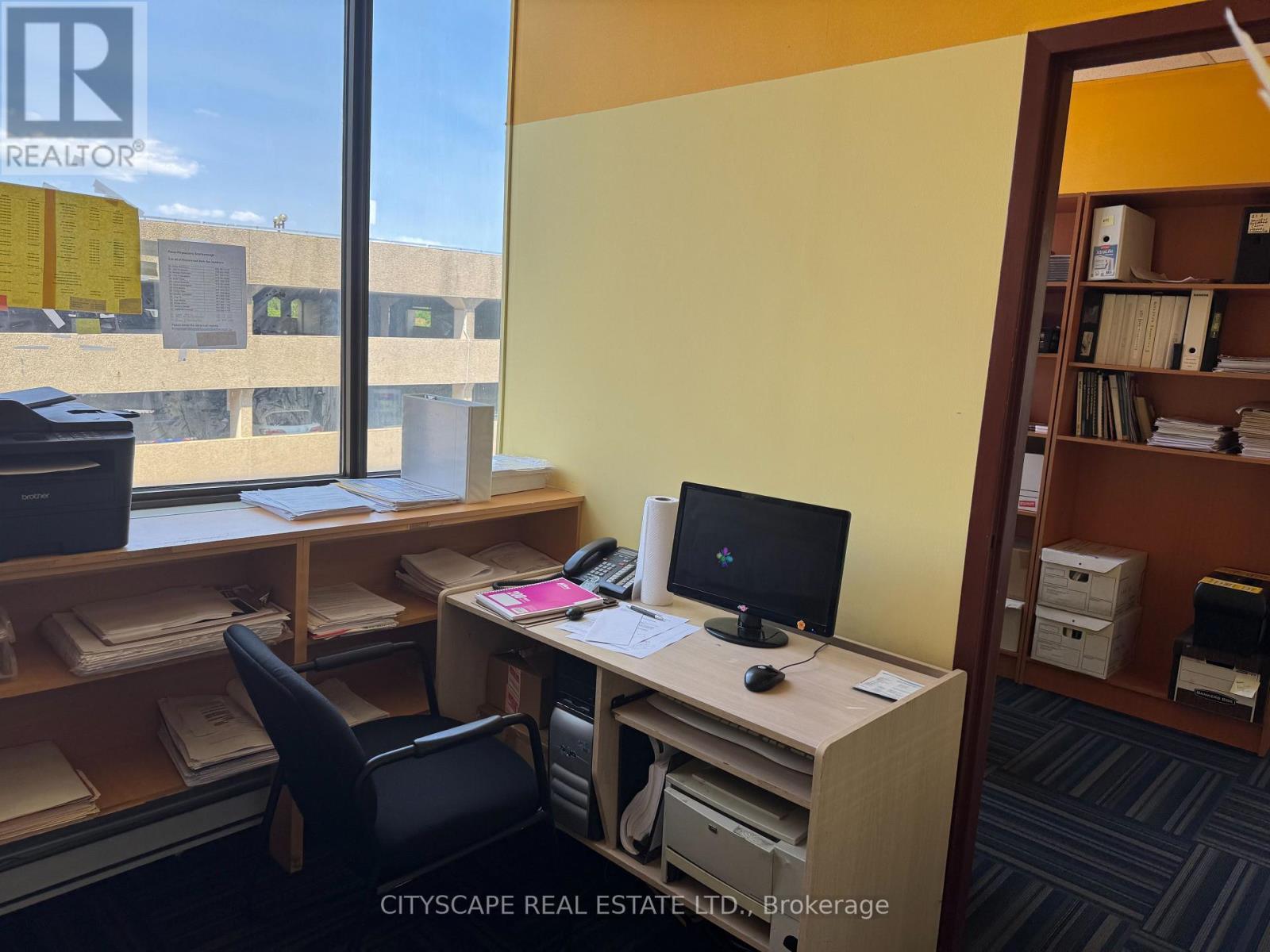 15-16 - 4002 Sheppard Avenue, Toronto, ON