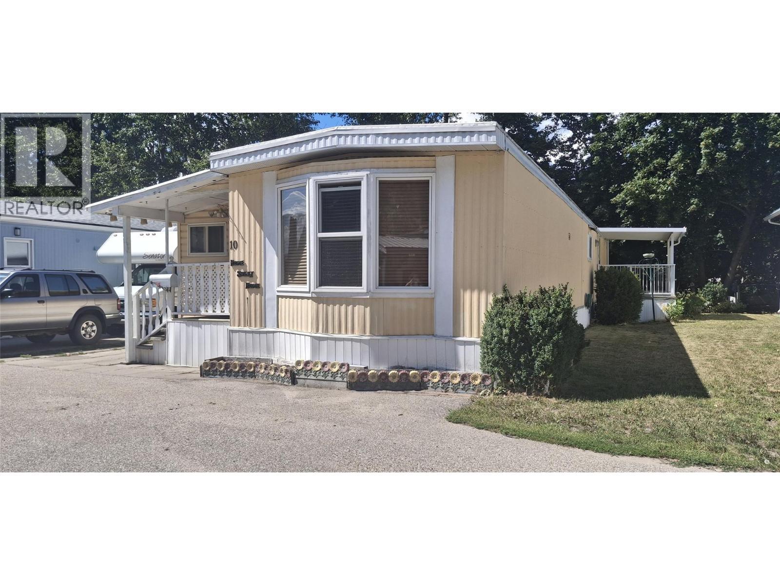 566 Coburn Street Unit# 10, Chase, BC