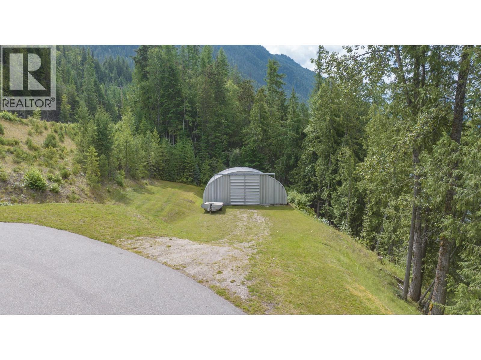 1710 6 Highway, Nakusp, BC - Outdoor With View