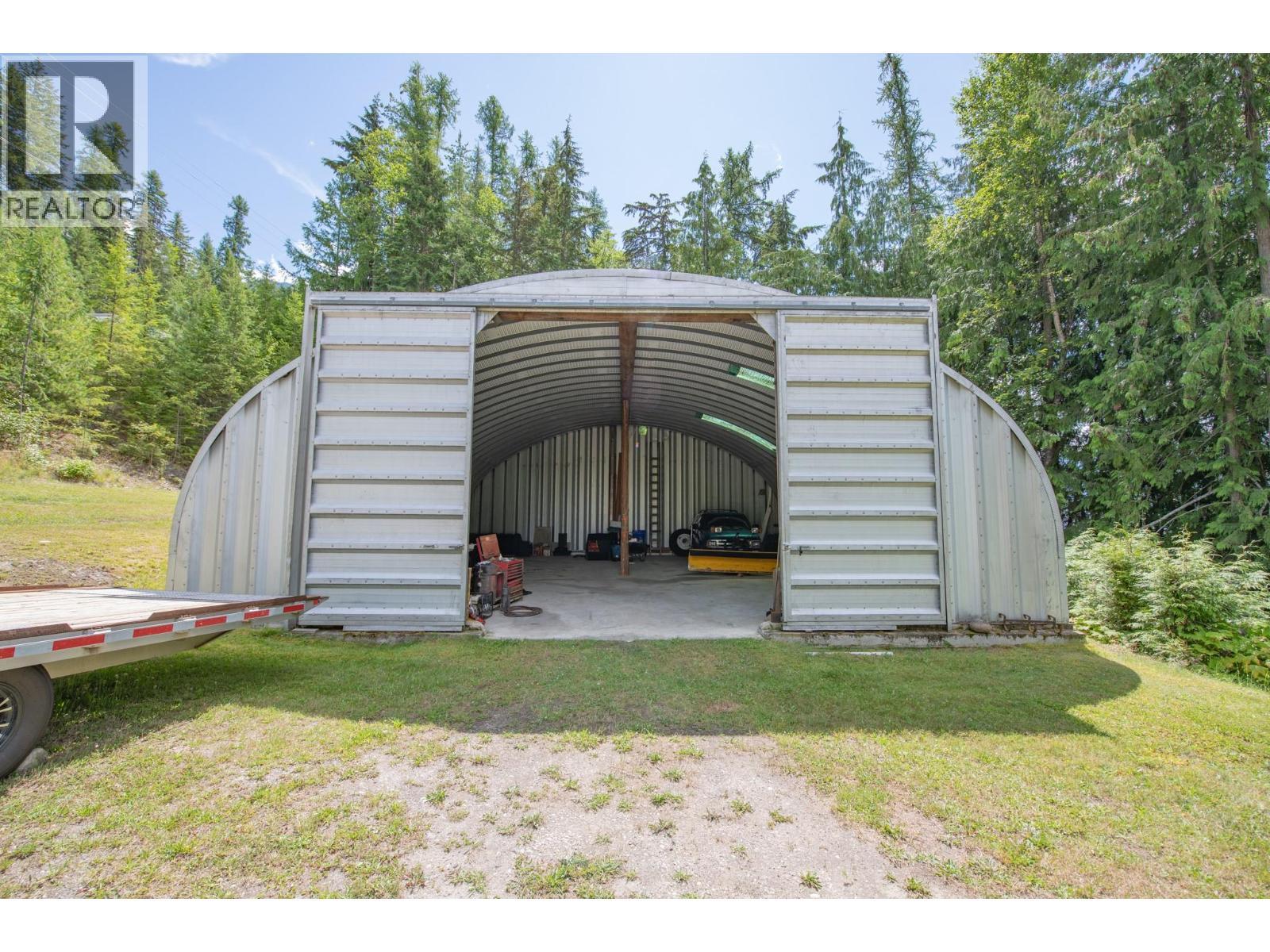 40x40 Quonset Shop - 1710 6 Highway, Nakusp, BC - Outdoor