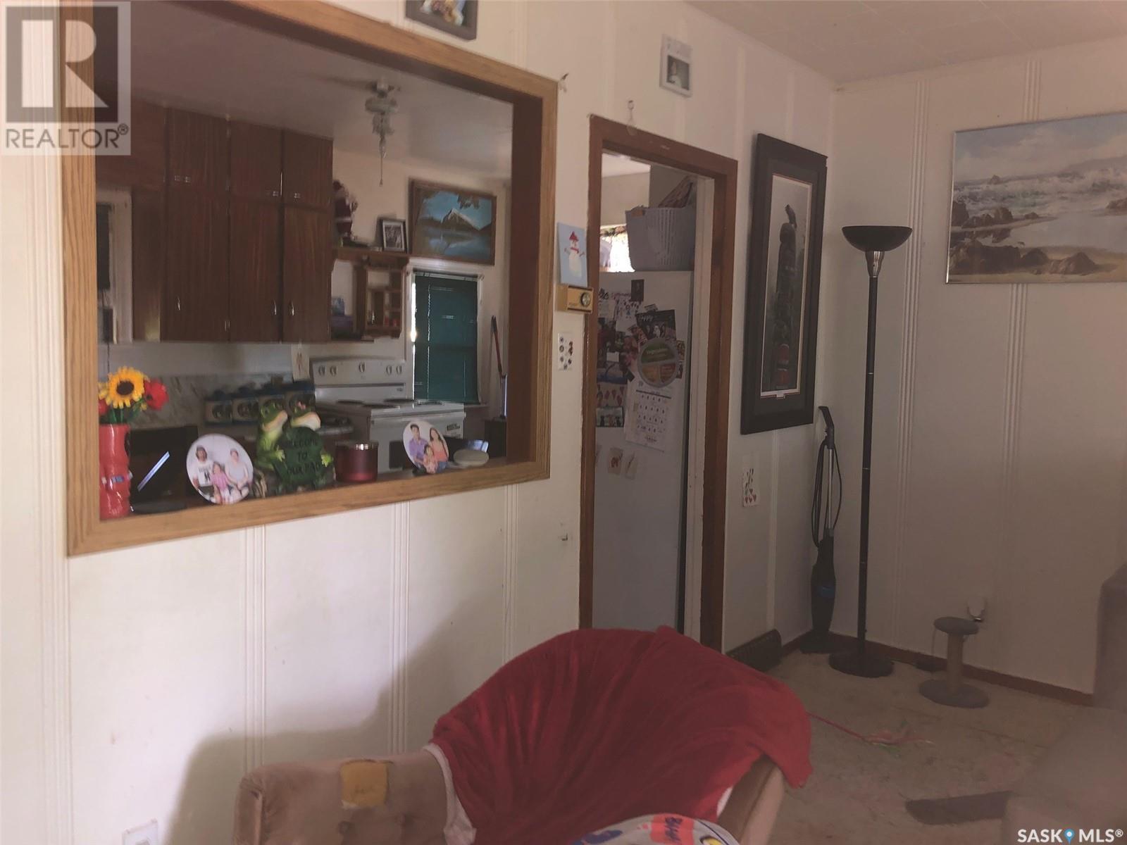 243 3Rd Street, Kamsack, SK - Indoor Photo Showing Other Room