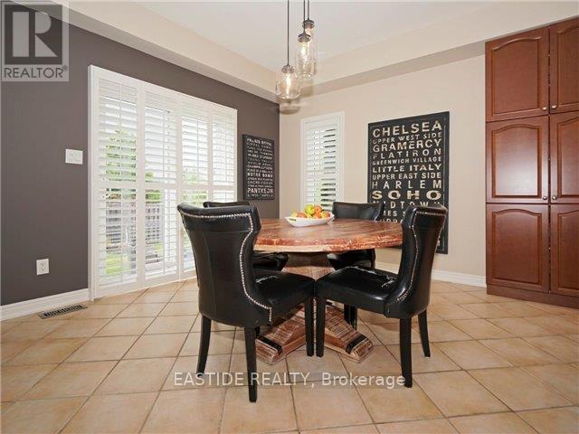 29 Wolfson Crescent, Richmond Hill, ON - Indoor Photo Showing Dining Room