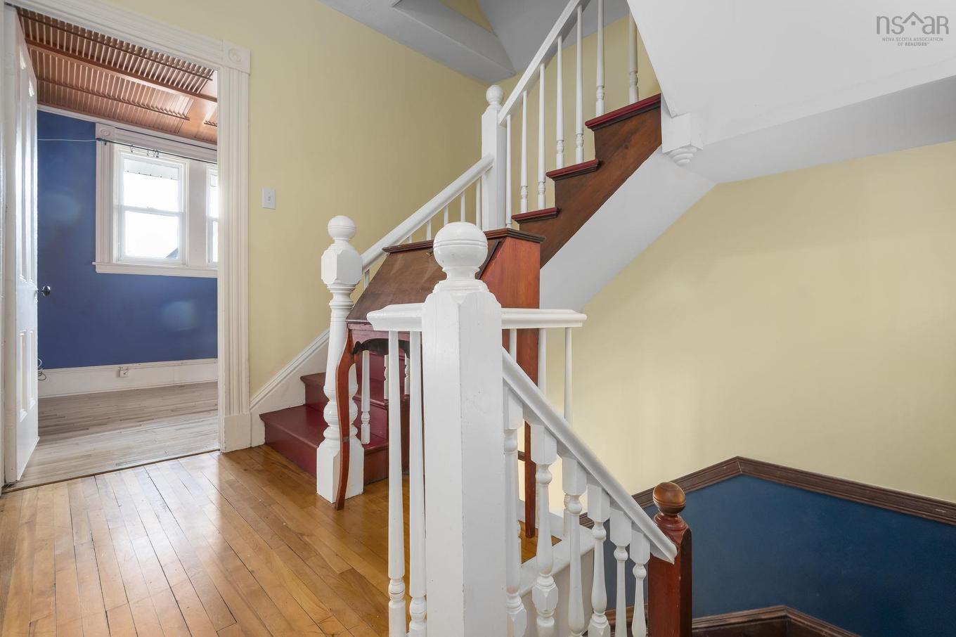 328 King Street, Windsor, NS