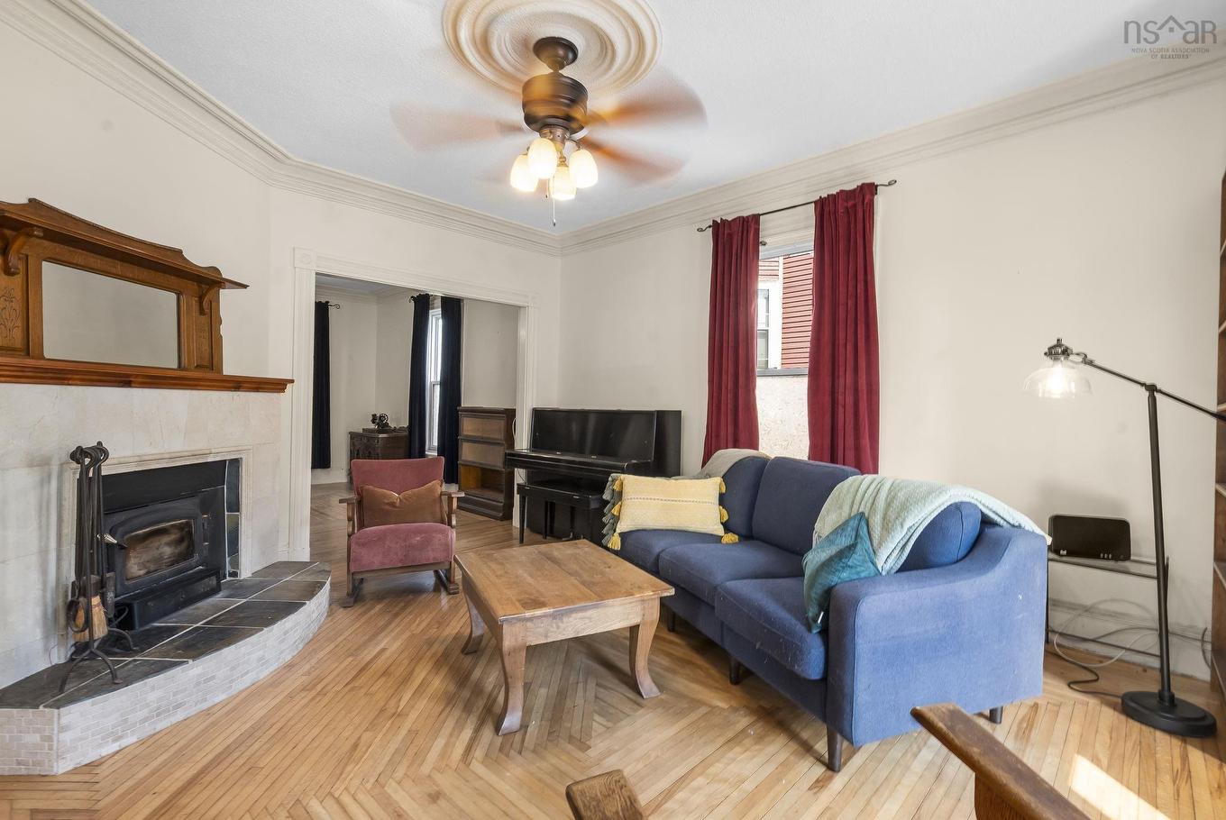 328 King Street, Windsor, NS