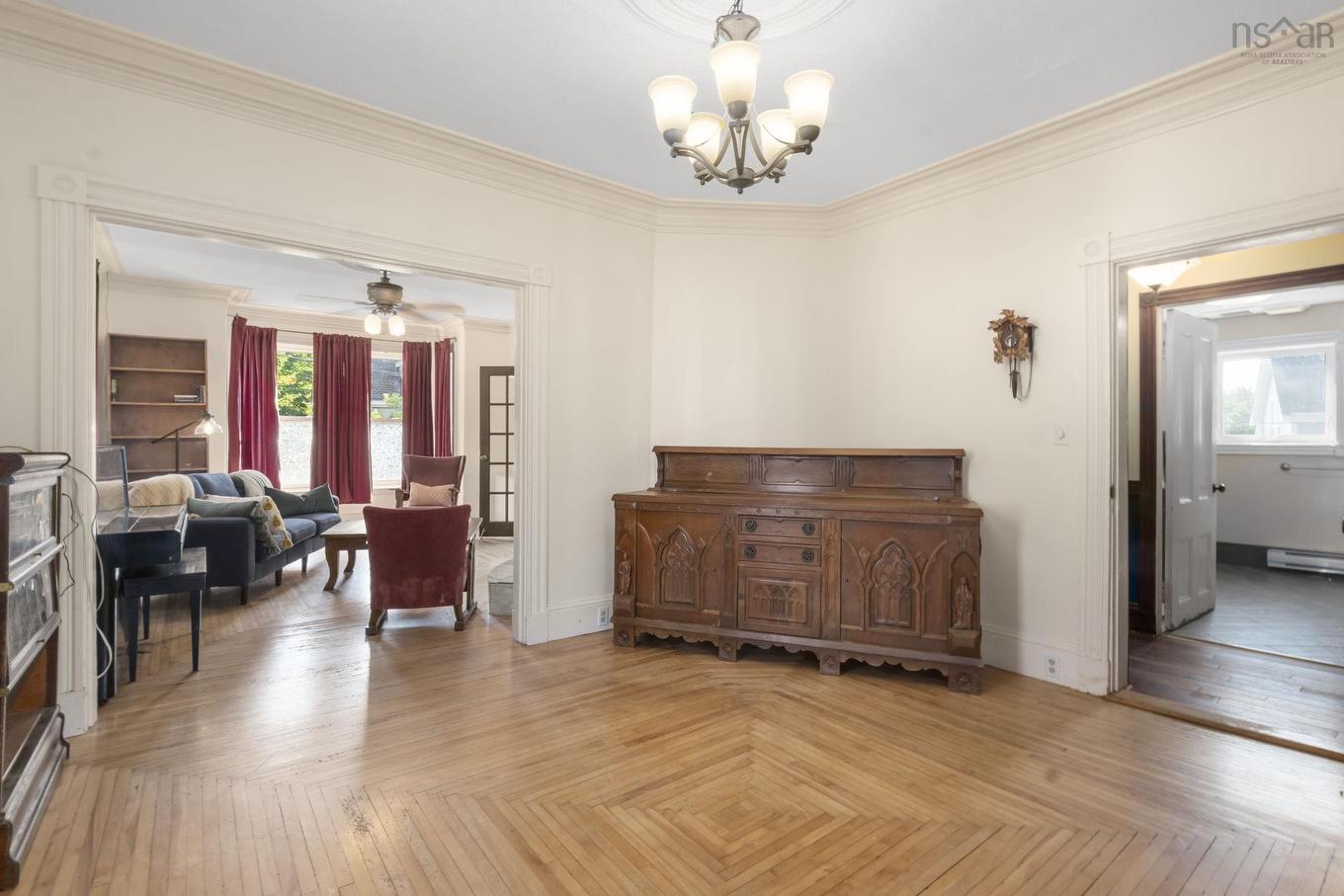 328 King Street, Windsor, NS