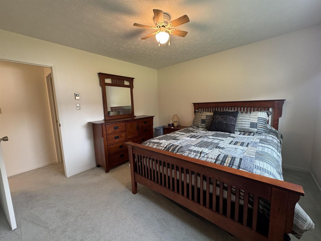 26 Matachewan Road, Manitouwadge, ON - Indoor Photo Showing Bedroom