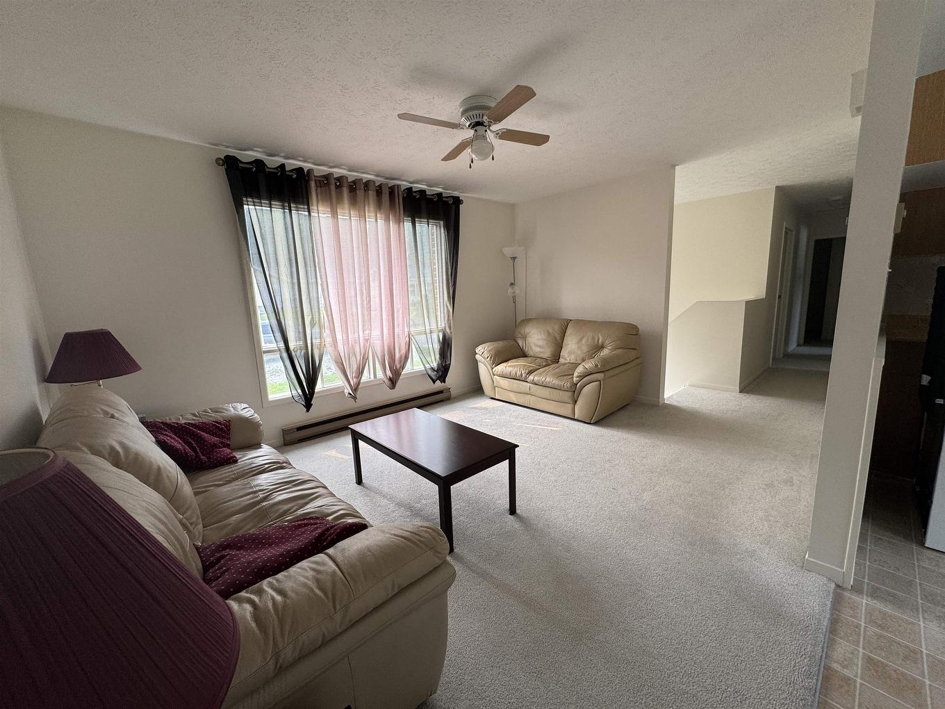 26 Matachewan Road, Manitouwadge, ON - Indoor Photo Showing Living Room