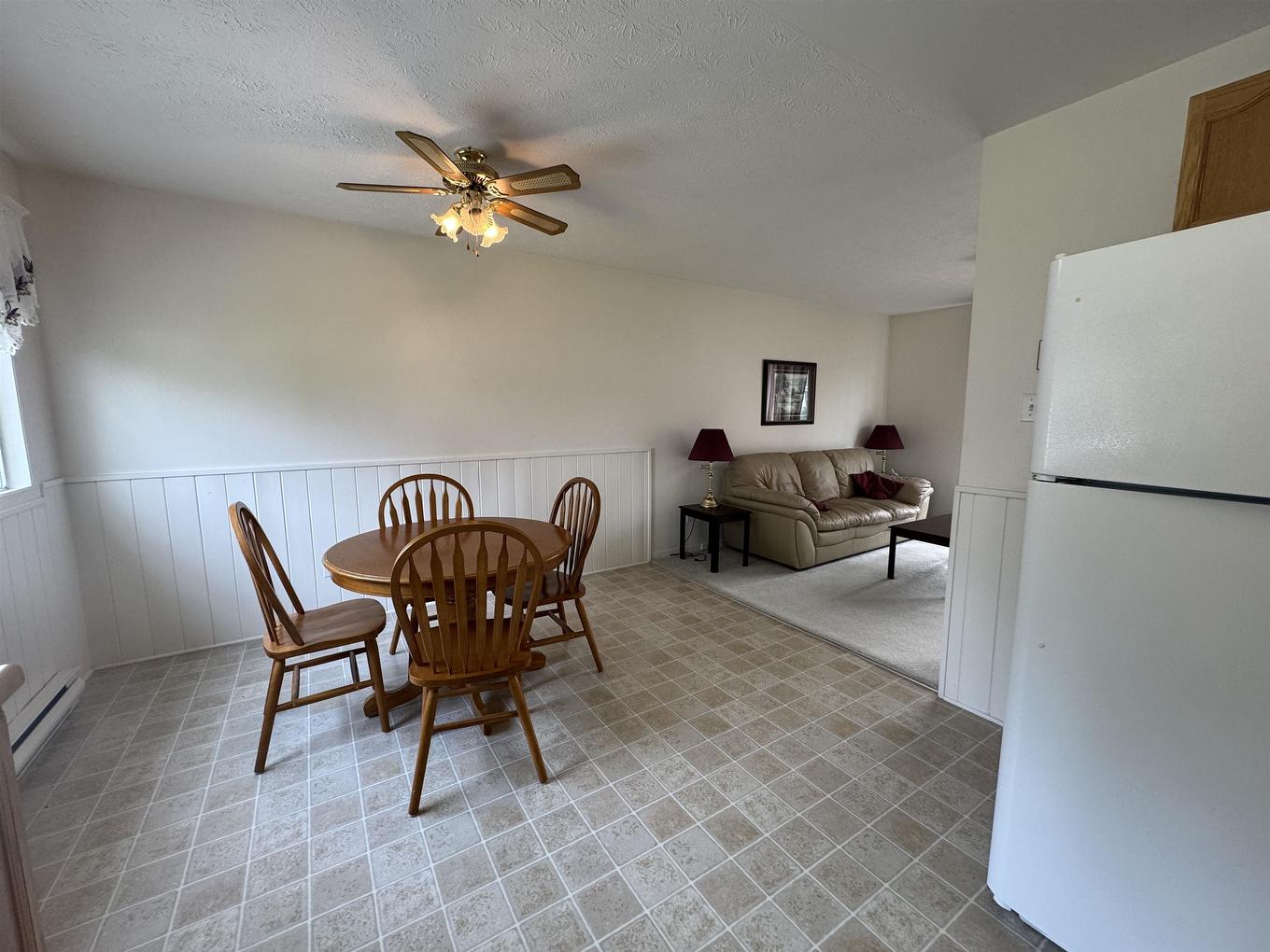 26 Matachewan Road, Manitouwadge, ON - Indoor