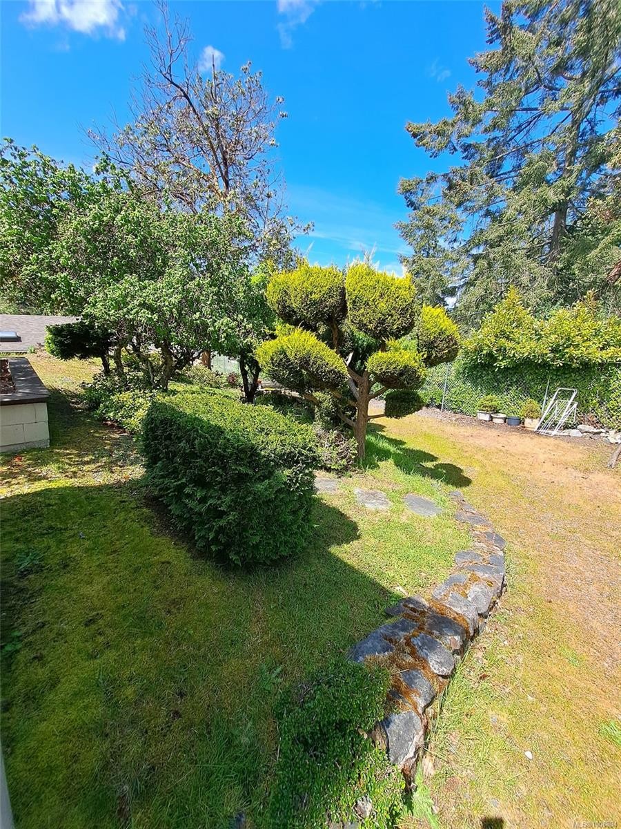 1600 Seacrest Rd, Nanoose Bay, BC