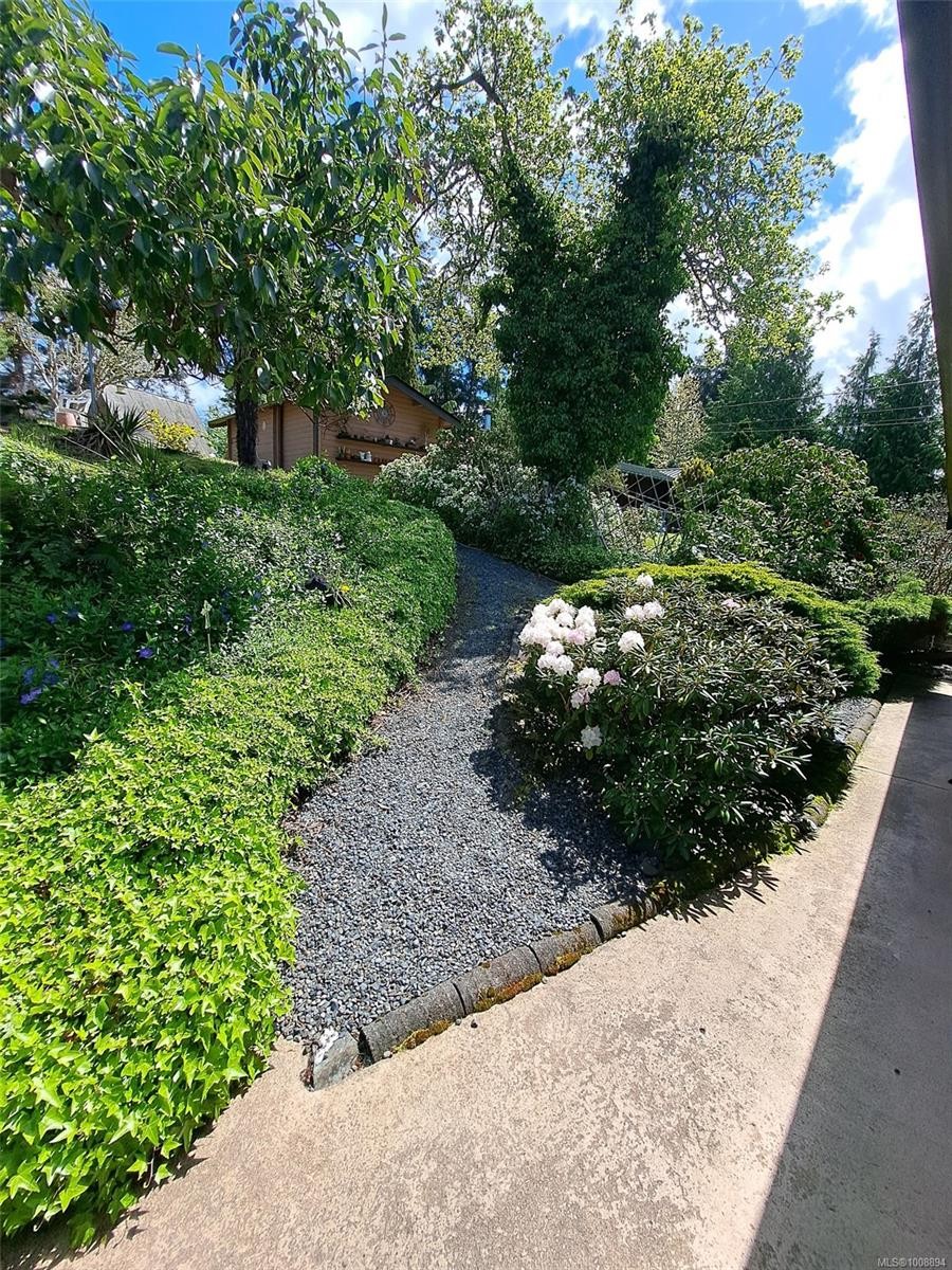 1600 Seacrest Rd, Nanoose Bay, BC