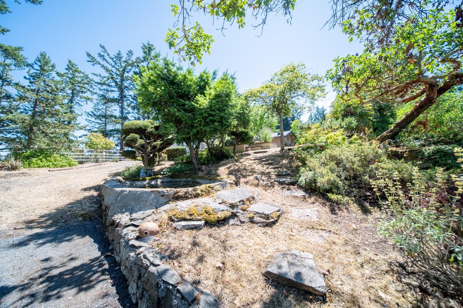 1600 Seacrest Rd, Nanoose Bay, BC