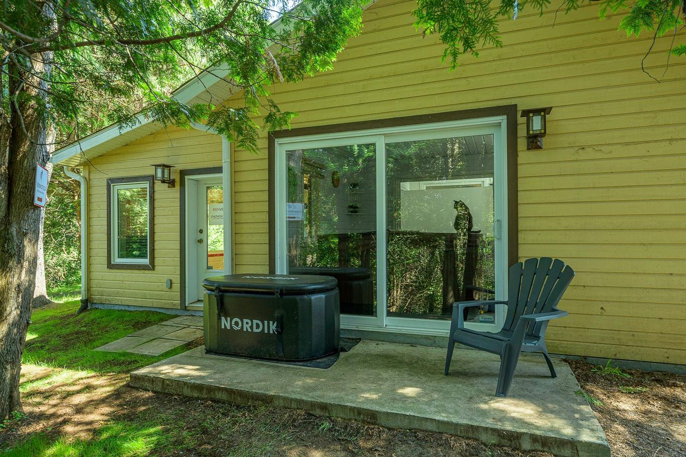 Exterior entrance - 690 Ch. Notre-Dame, Sainte-Adèle, QC - Outdoor With Exterior