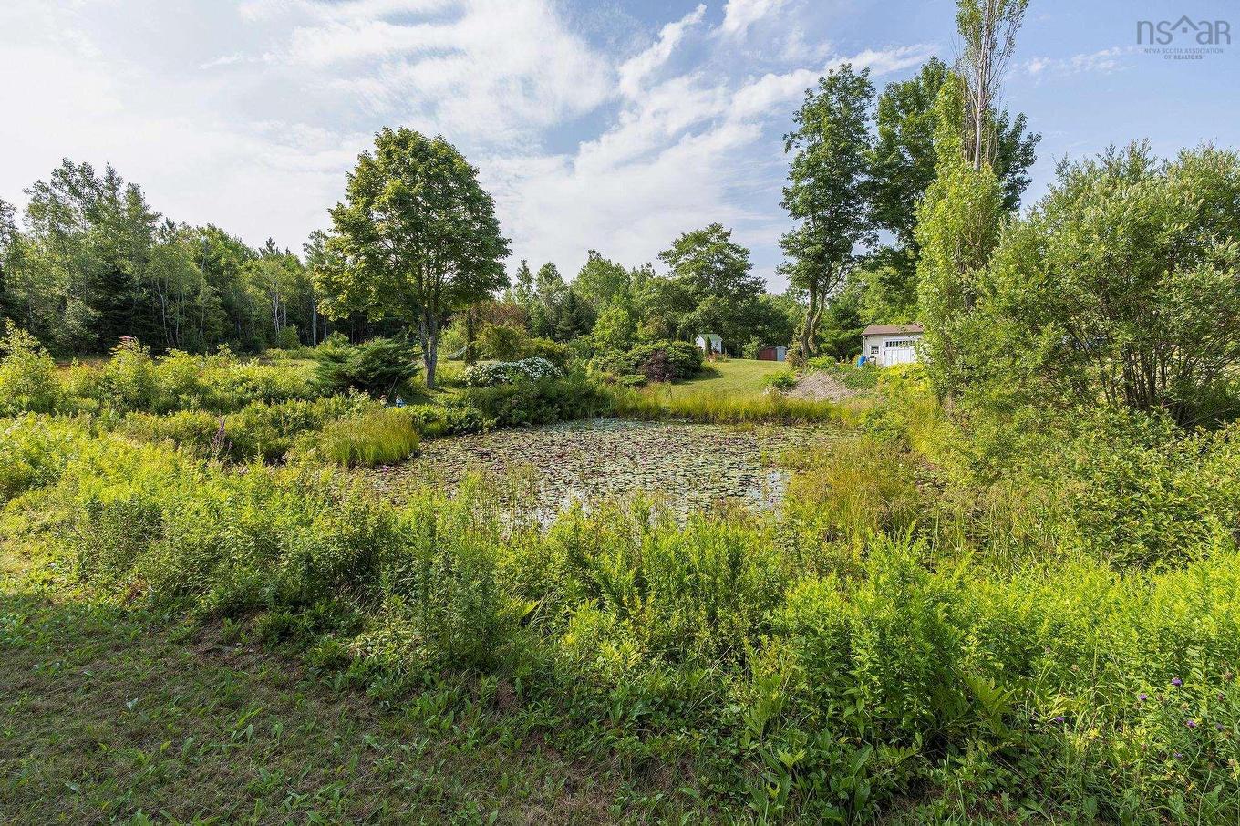 18665 Highway 103, Middlewood, NS