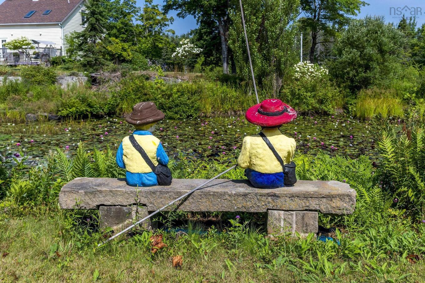 18665 Highway 103, Middlewood, NS