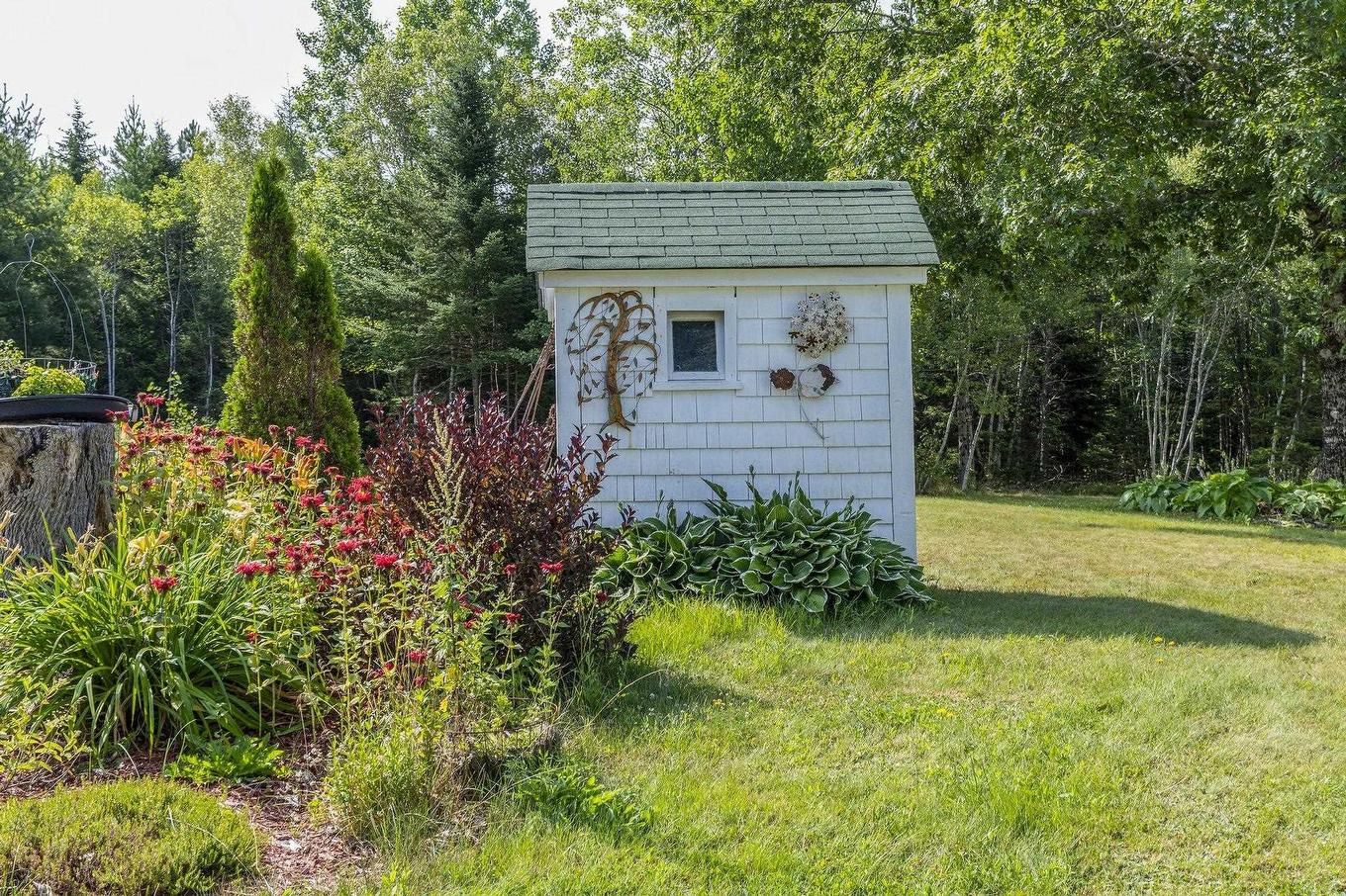 18665 Highway 103, Middlewood, NS