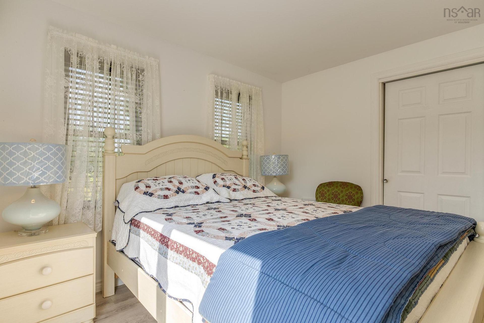 18665 Highway 103, Middlewood, NS