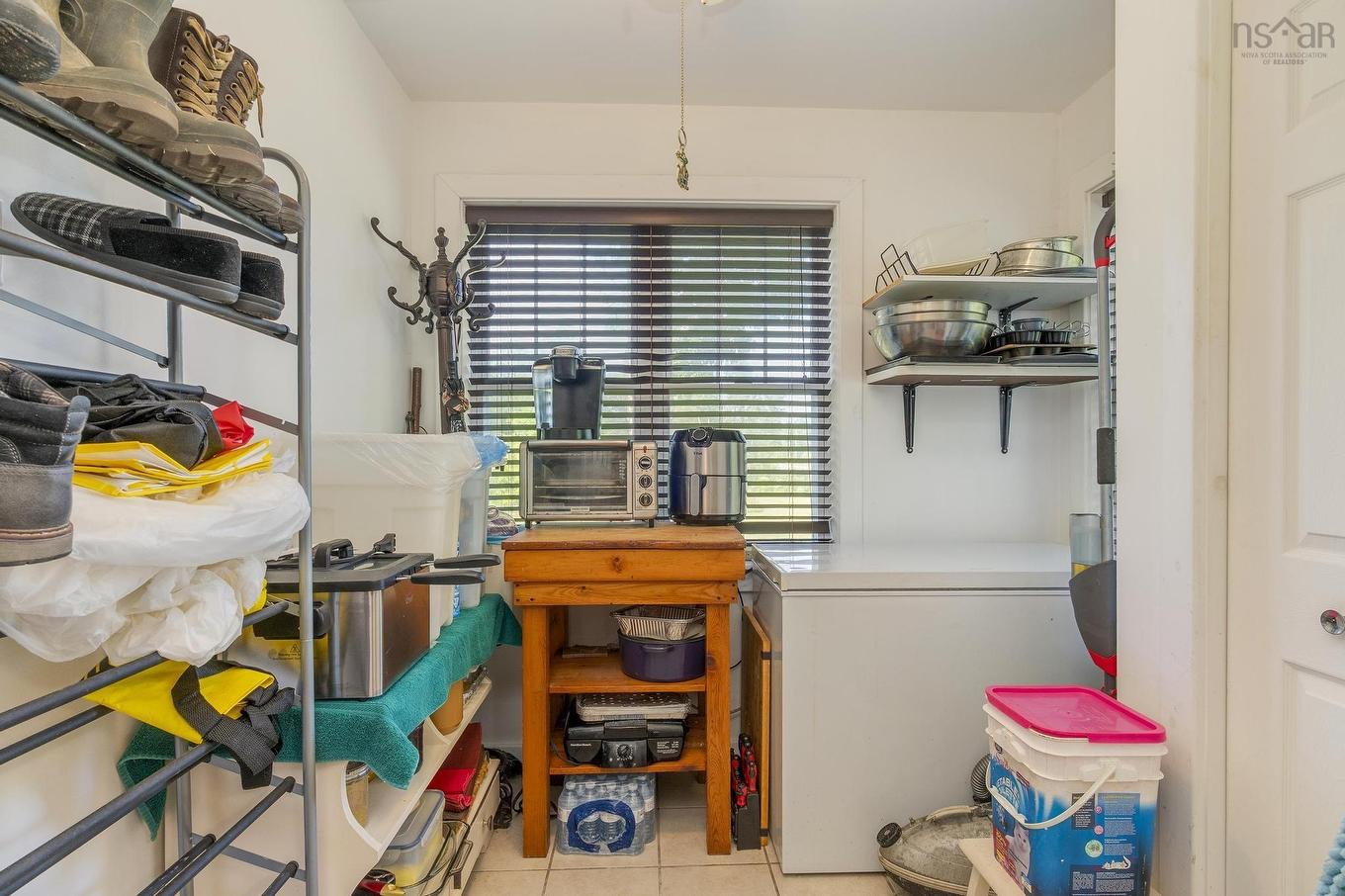 18665 Highway 103, Middlewood, NS