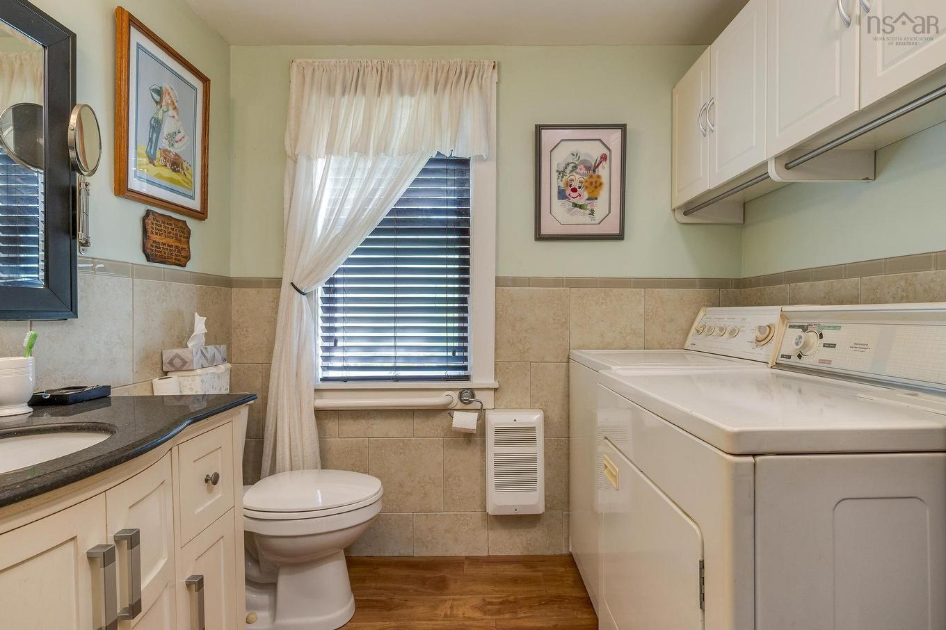 18665 Highway 103, Middlewood, NS