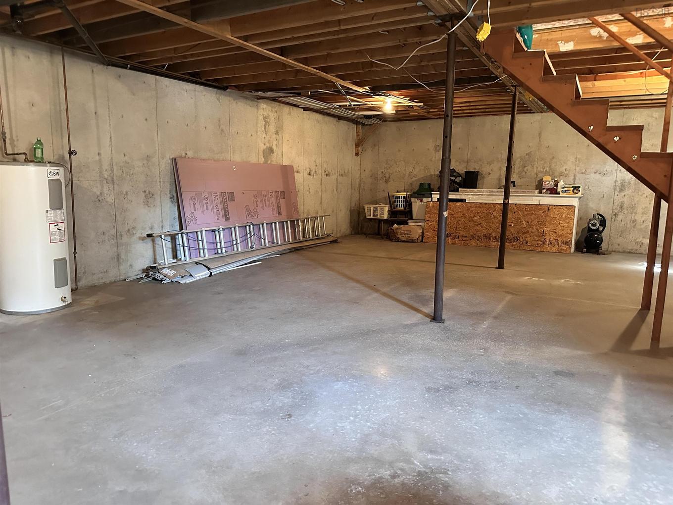 41 James Street, Brooklyn, NS