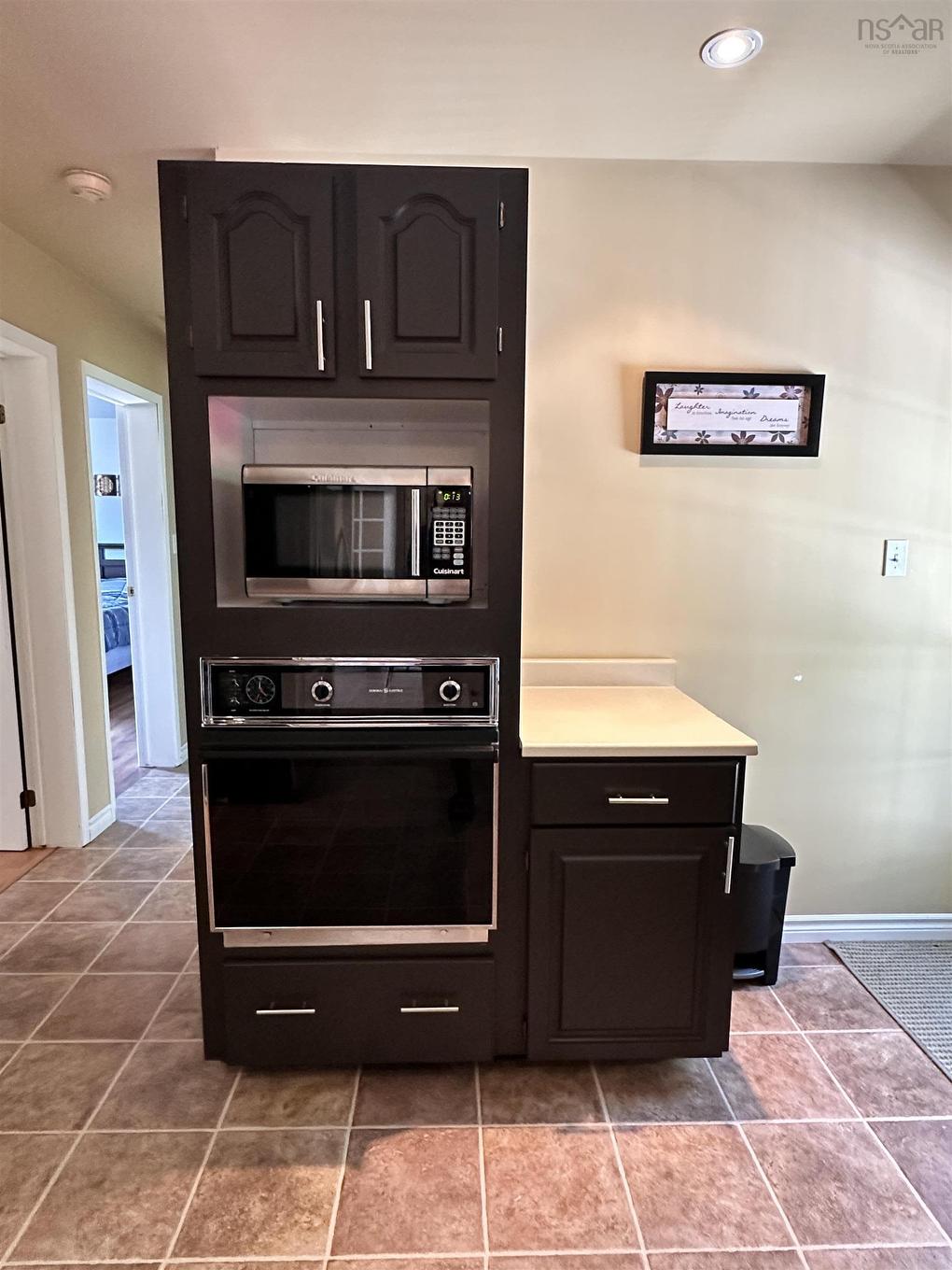 41 James Street, Brooklyn, NS