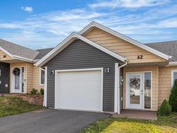 62 Kindred Avenue  East Royalty, PE C1C 0W9