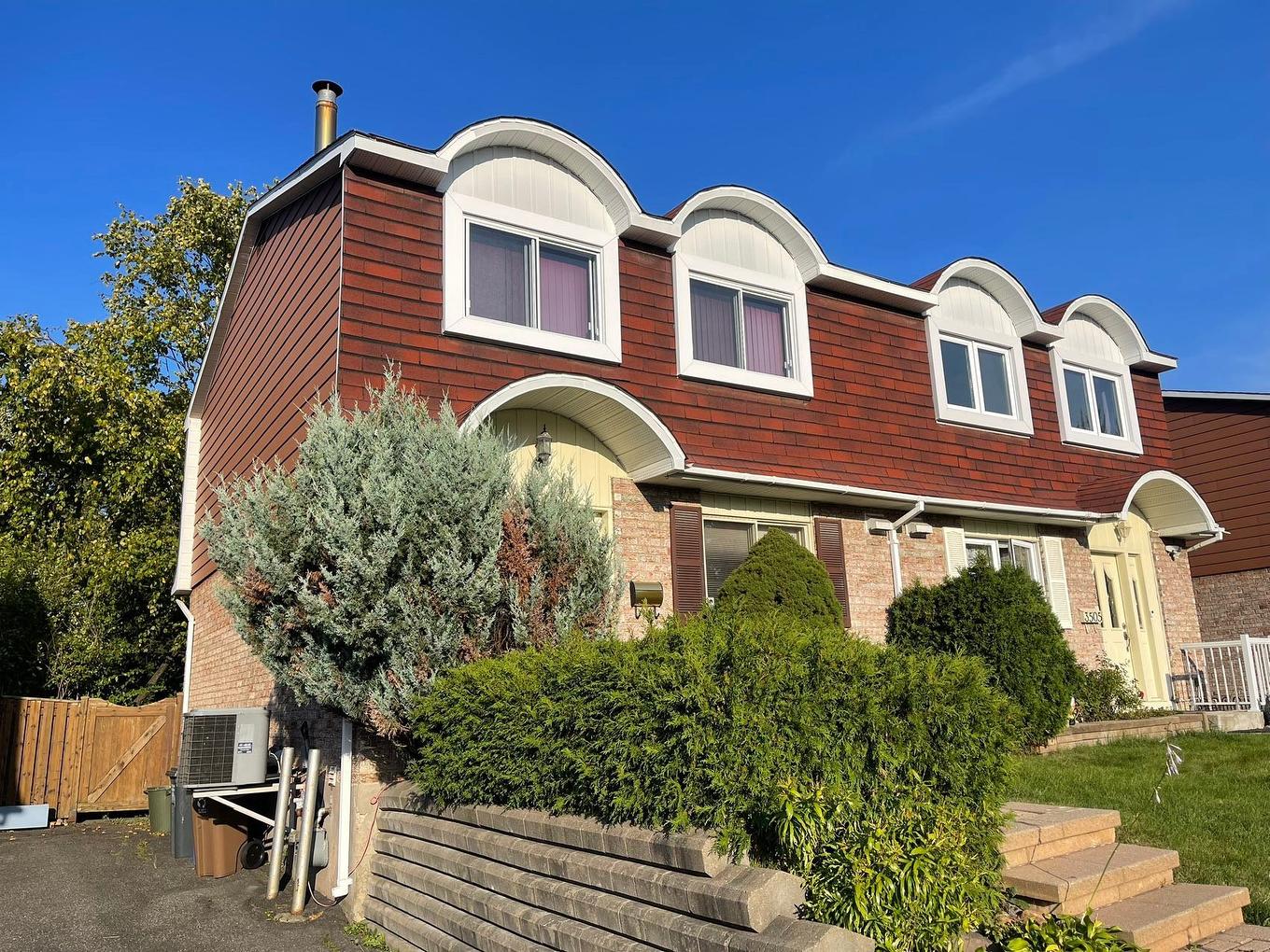 Frontage - 3485 Av. Malo, Brossard, QC - Outdoor