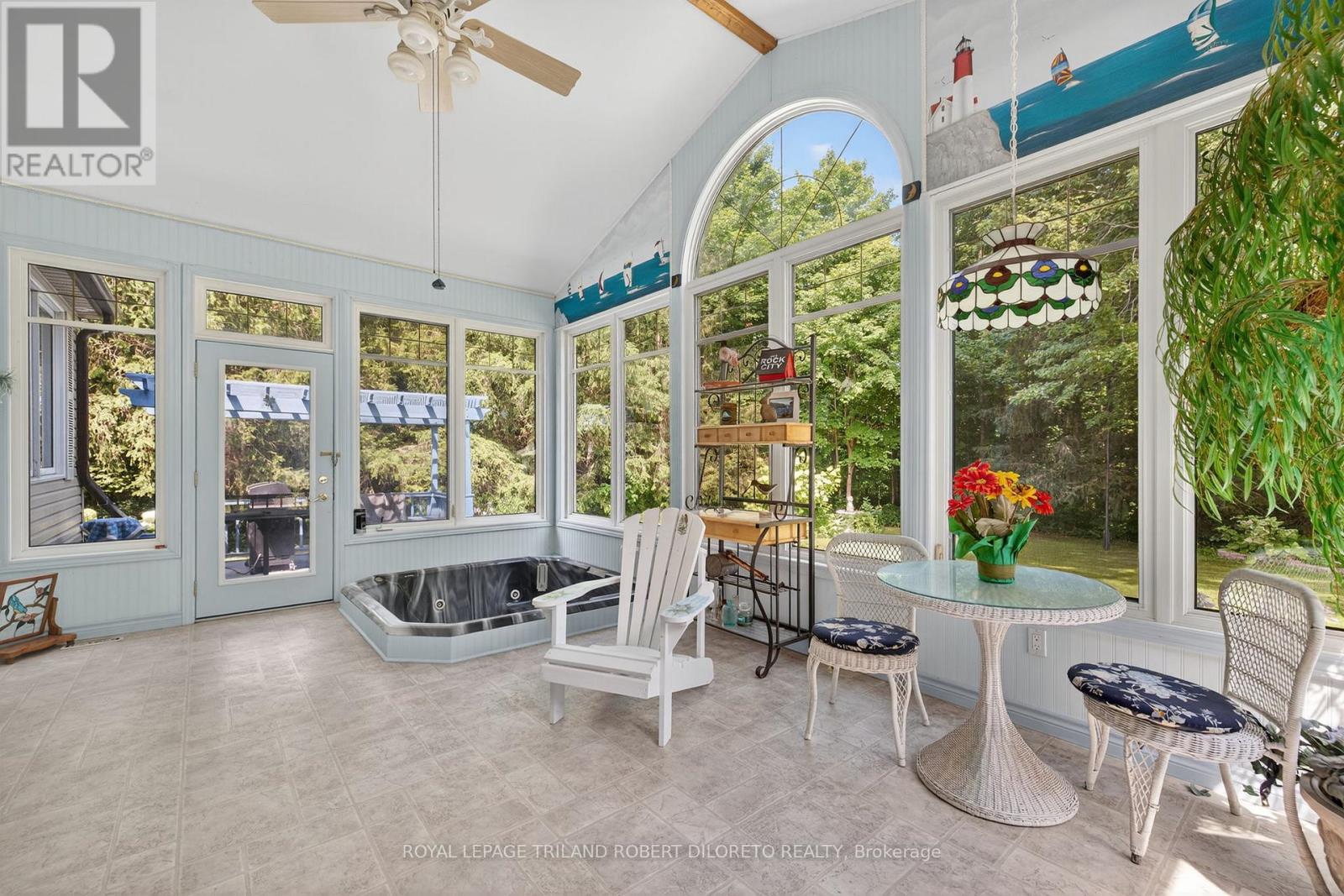 6186 Egremont Drive, Middlesex Centre, ON - Indoor