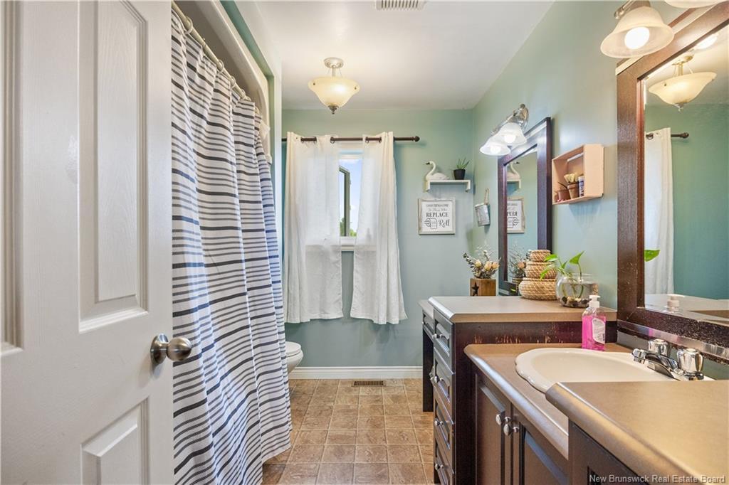 18 Petite Branche Rd, Acadieville, NB