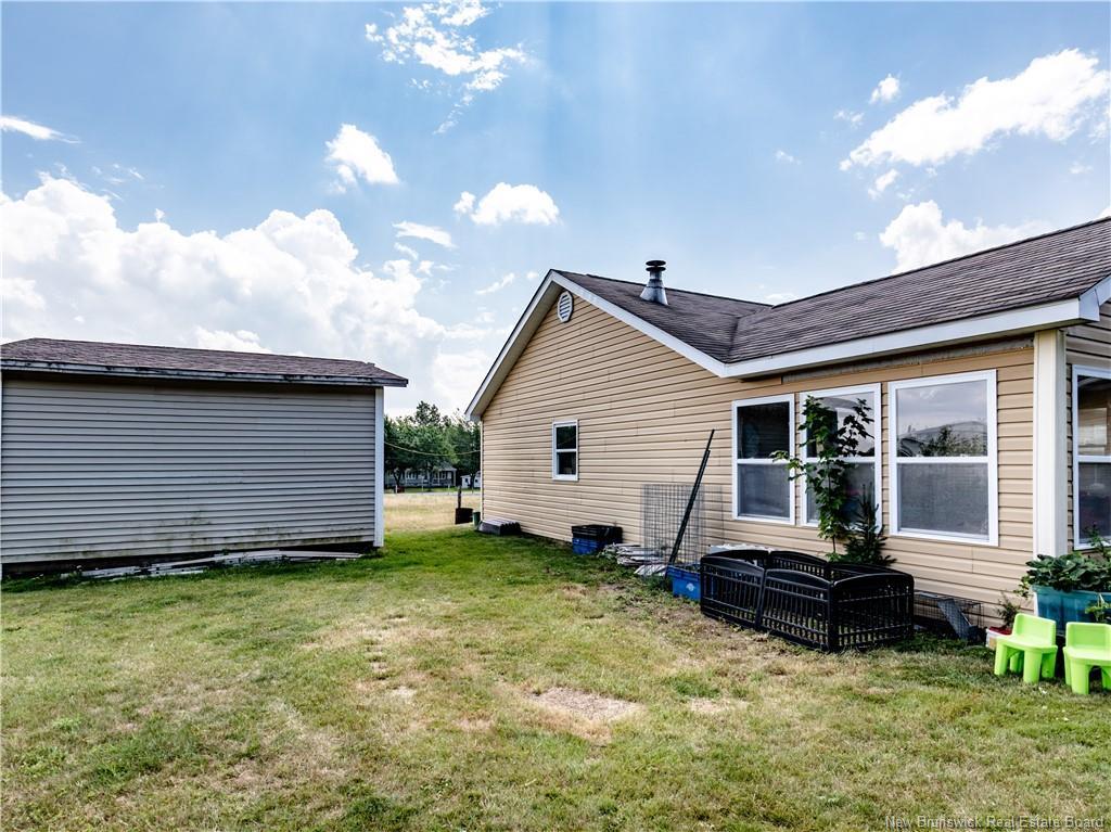 18 Petite Branche Rd, Acadieville, NB